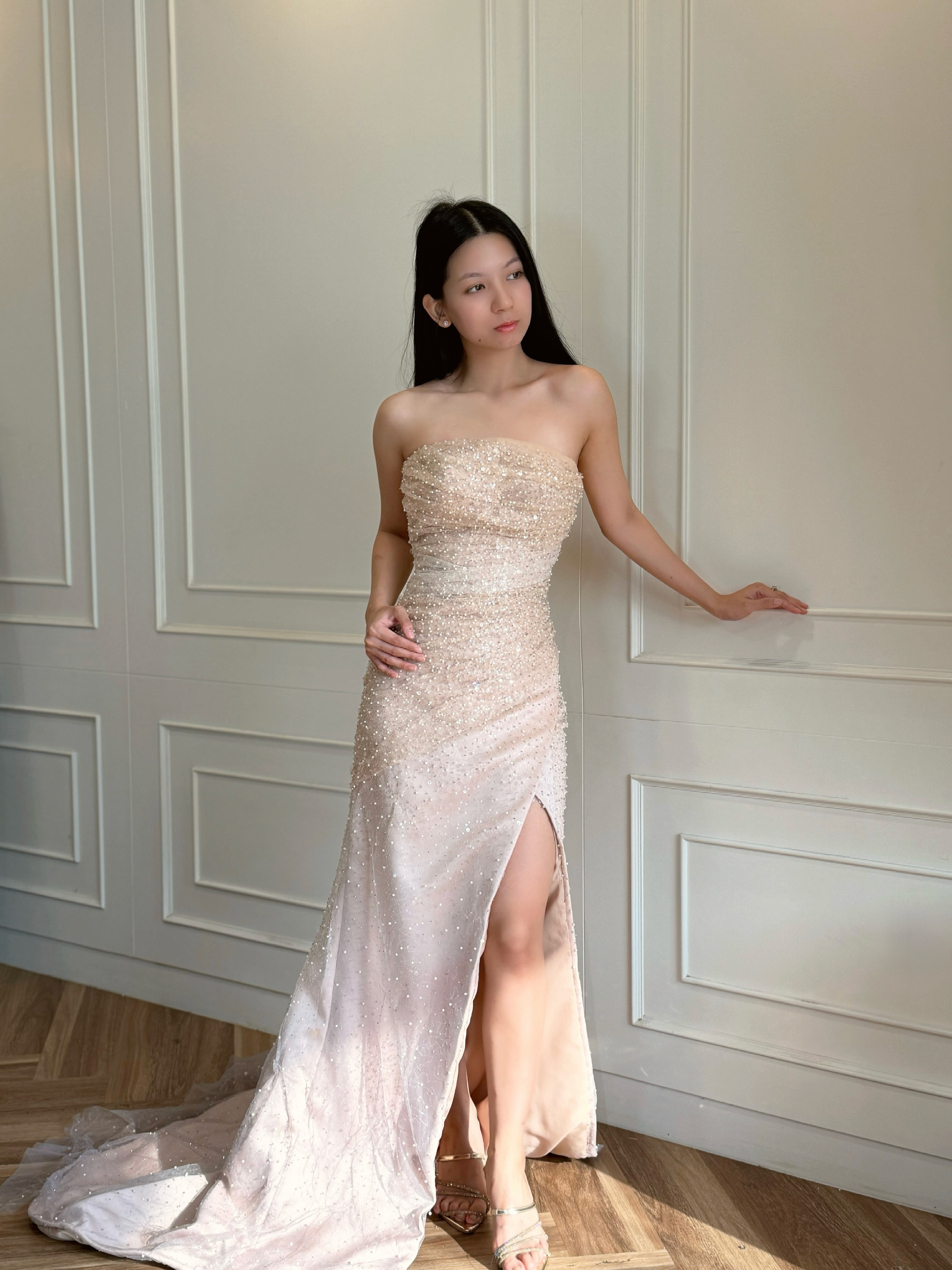 CELRA.id rental gown